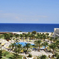 Tunisie : une ligne de crédit de 500 millions de dinars destinée aux hôteliers pour payer les salaires des fonctionnaires