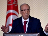 Béji Caïd Essebsi affirme qu'il ne lancera aucune initiative pour changer la Constitution