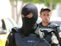 Des descentes dans des mosquées à Tunis et  arrestation de 13 extrémistes religieux