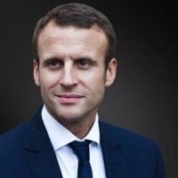 France/rumeurs de compte offshore: Macron porte plainte