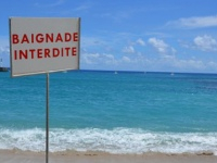 Les plages tunisiennes polluées par les eaux usées et industrielles