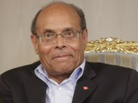 Moncef Marzouki paraphe la loi de Finances pour l’exercice 2015