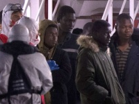 Naufrage de 800 migrants en Méditerranée: le capitaine Tunisien du navire arrêté