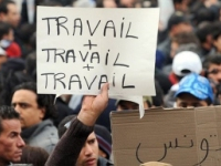Tunisie: Le taux de chômage pourrait atteindre 30 à 40 pc à l'intérieur du pays
