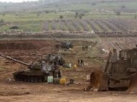 Un missile touche un véhicule militaire israélien à la frontière du Liban